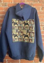 Charger l&#39;image dans la galerie, The Travelling Gallery Sweaters

